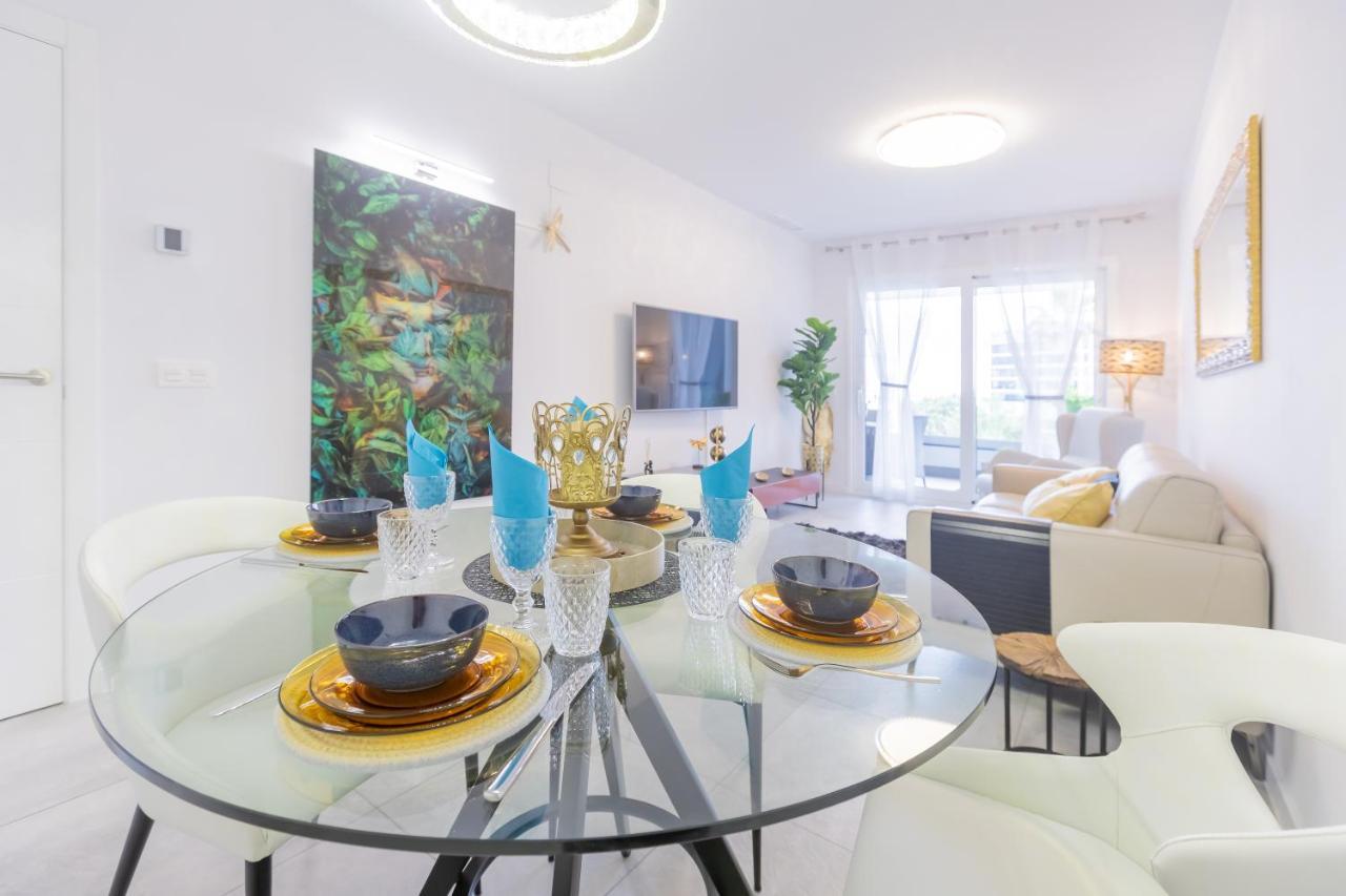 Marbella Luxury Brand New 2-Bedroom Apartment, 3 Min Walk To The Beach! Exterior photo