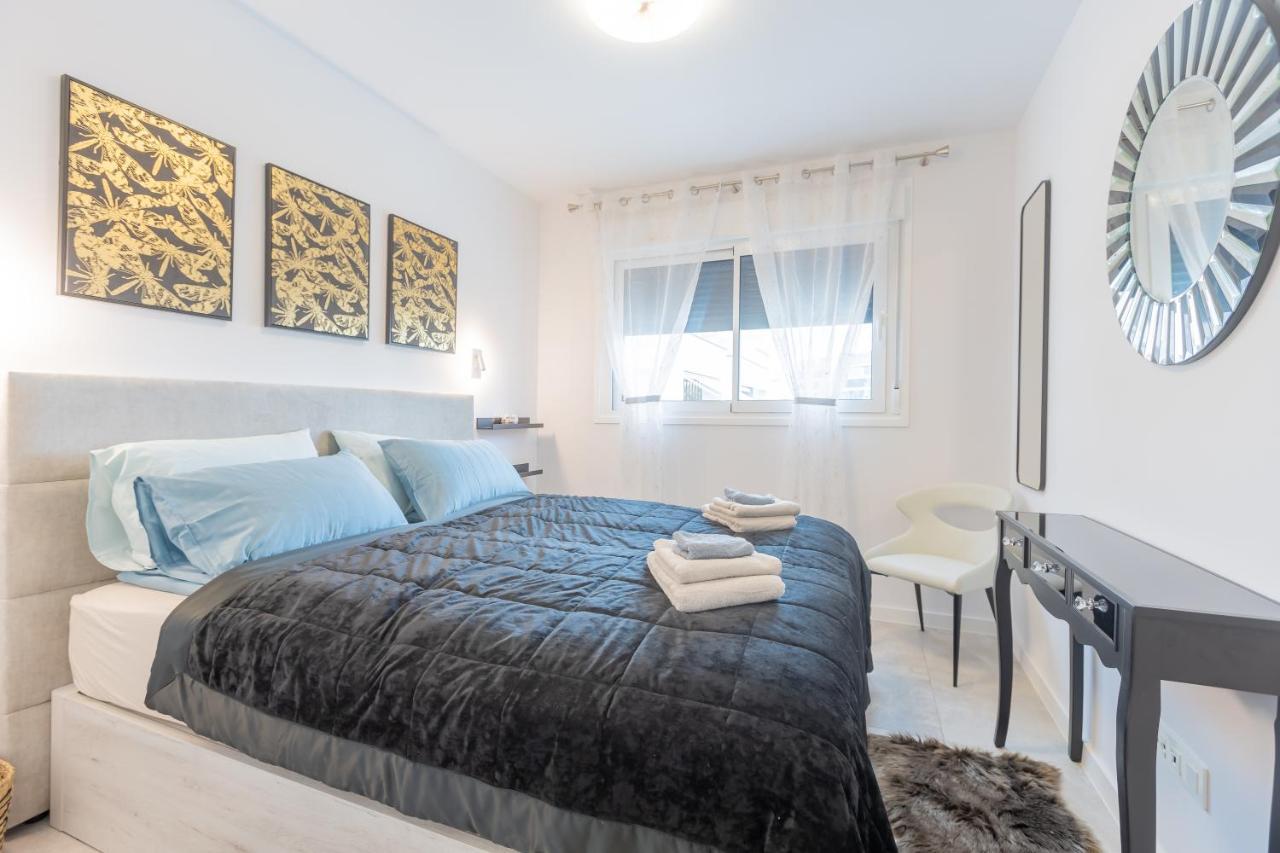 Marbella Luxury Brand New 2-Bedroom Apartment, 3 Min Walk To The Beach! Exterior photo