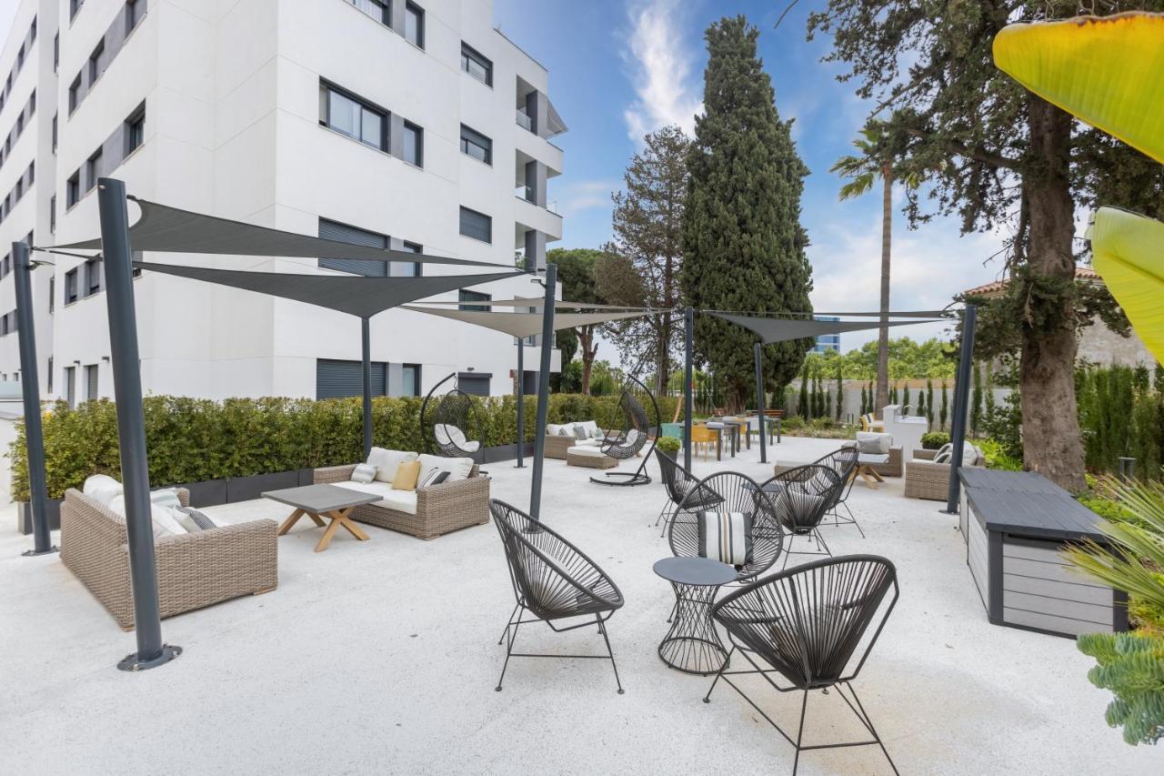 Marbella Luxury Brand New 2-Bedroom Apartment, 3 Min Walk To The Beach! Exterior photo